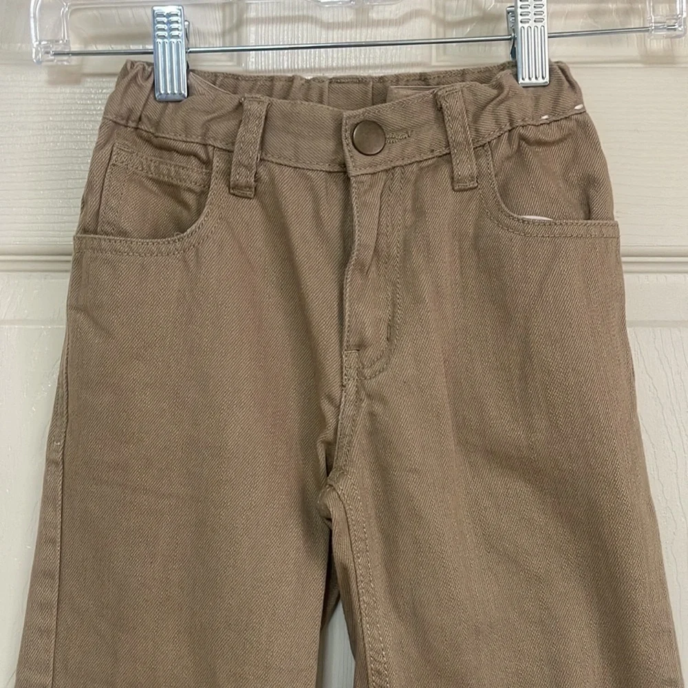 Gymboree khaki size 6 pants. Great condition